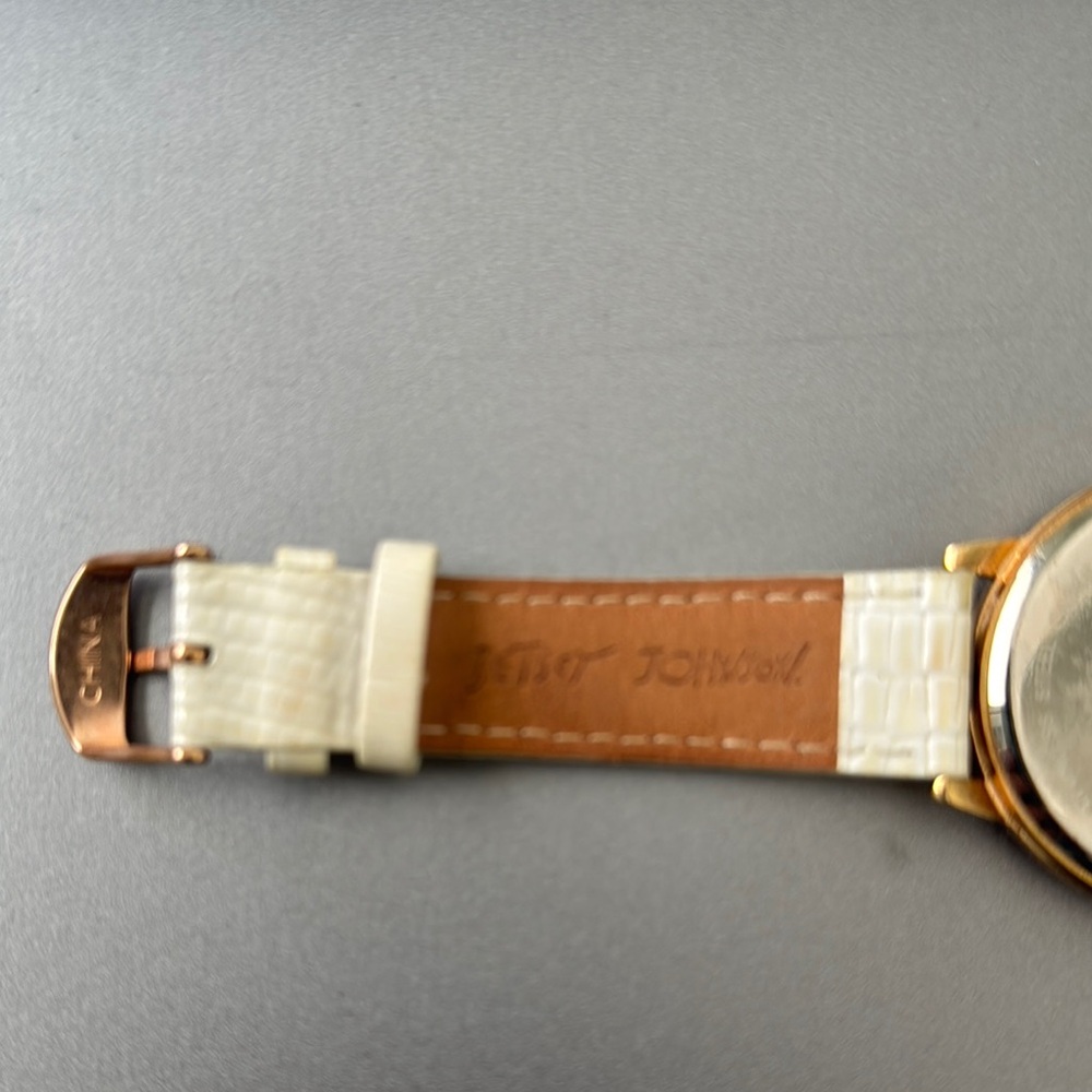 Betsey Johnson cream Leather Strap Watch - Picture 3 of 5